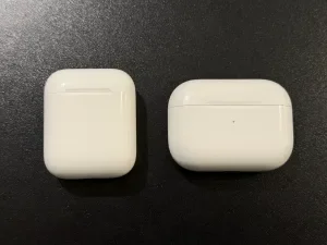 AirPods 2 バッテリー交換 — 修理の様子