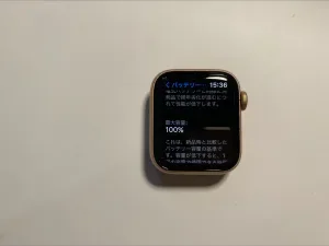Apple Watch SE GPS & Cellular 44mm バッテリー交換 — 修理の様子