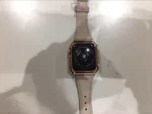 Apple Watch Series10 液晶修理 — 修理の様子