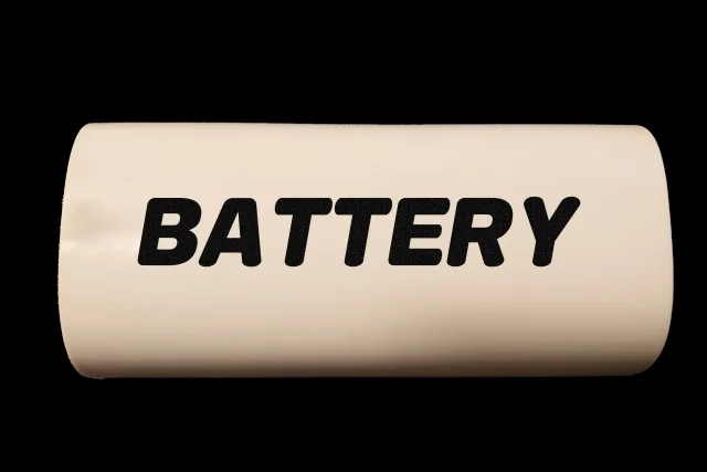 AQUOS zero5G basic バッテリー交換 — 修理の様子