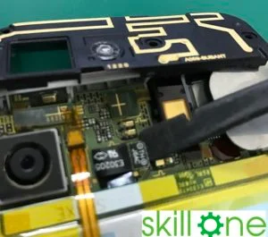 AQUOS sense4 lite バッテリー交換 — 修理の様子