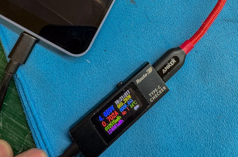 AQUOS ZETA SH-03G システム修復 — 修理の様子