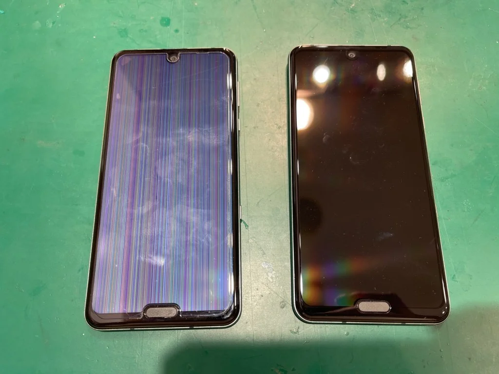 AQUOS sense plus 液晶修理 — 修理の様子