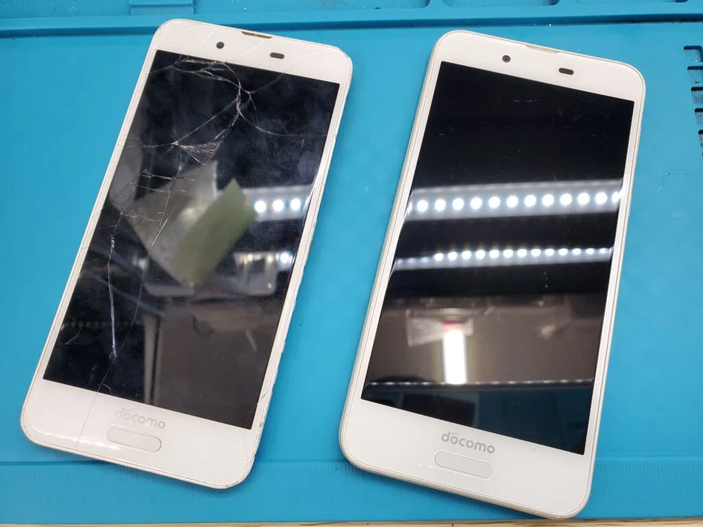 AQUOS sense2 画面割れ修理 — 修理の様子