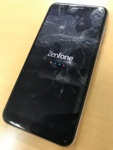 ZenFone Max (M2) ZB633KL 液晶修理 — 修理の様子