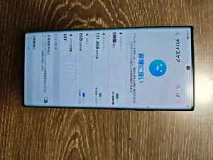 Galaxy A30(日本版) バッテリー交換 — 修理の様子