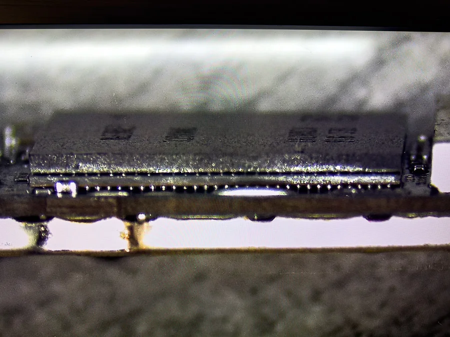 Galaxy A20(日本版) 基板修理 — 修理の様子