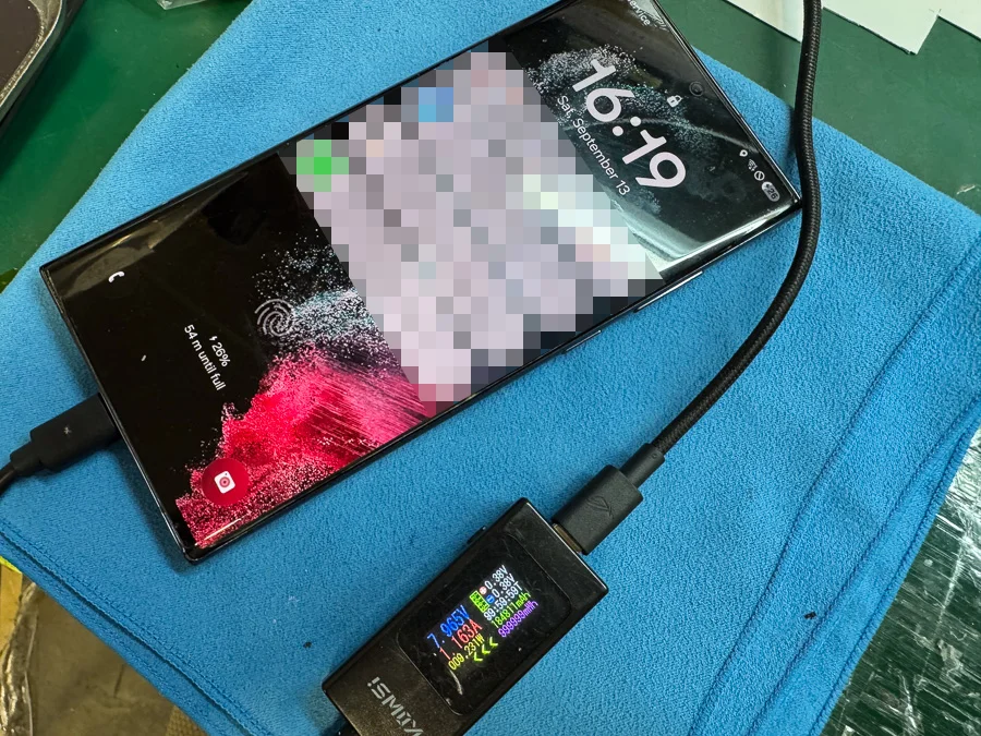 Galaxy Note10+ WiFi修理 — 修理の様子