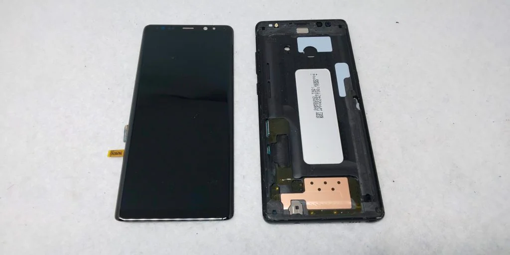 Galaxy S21 5G 液晶修理 — 修理の様子