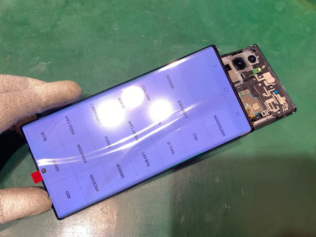 Galaxy Note10+ 5G 液晶修理 — 修理の様子