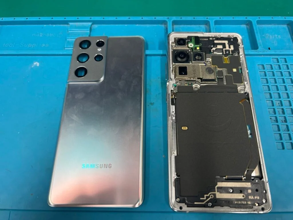 Galaxy Note8 液晶修理 — 修理の様子