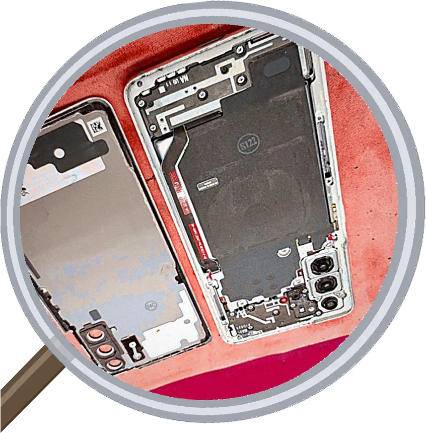 Galaxy S21 落としてから画面が映らない【即日画面交換修理】 — 修理の様子