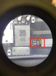 iPad 10 2022 マザーボード修理・IC 基板修理 — 修理の様子
