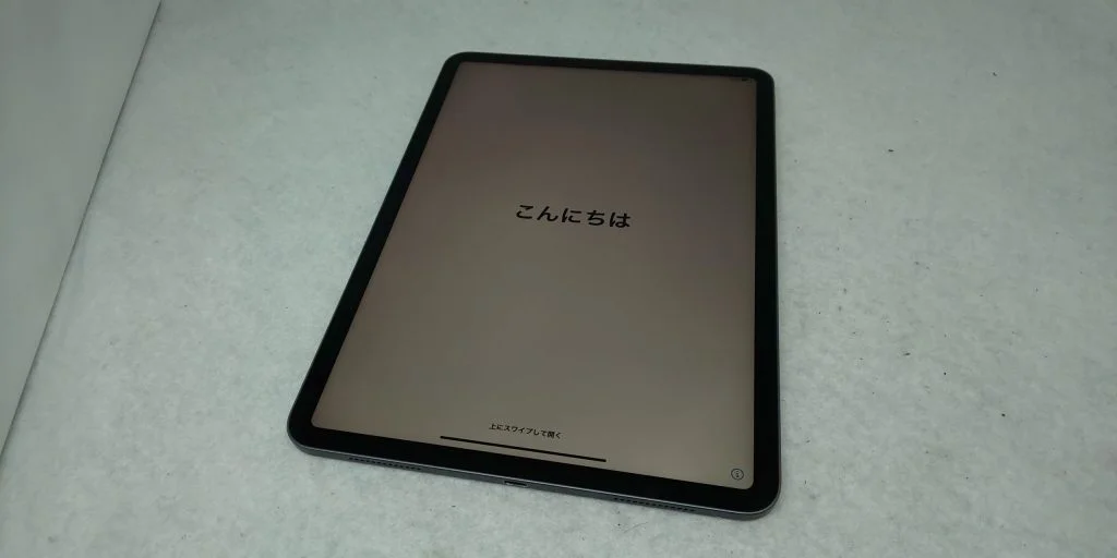 iPad mini 1 2012 充電口修理 — 修理の様子