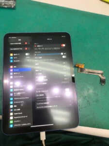 iPad 5 2017 充電口修理 — 修理の様子