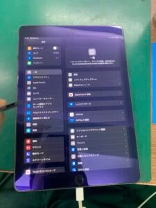 iPad 9 2021 充電口修理 — 修理の様子