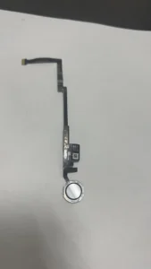 iPad 10 2022 顔認証修理・ Face ID修理 — 修理の様子