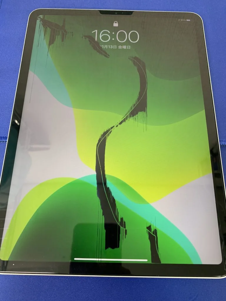 iPad Air 1 2013 液晶修理 — 修理の様子