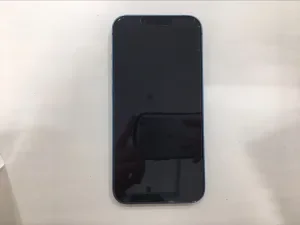 iPhone 13 データ復旧 — 修理の様子