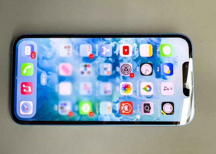 iPhone 15 Pro Max システム修復 — 修理の様子