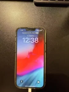 iPhone 6s Plus 充電口修理 — 修理の様子