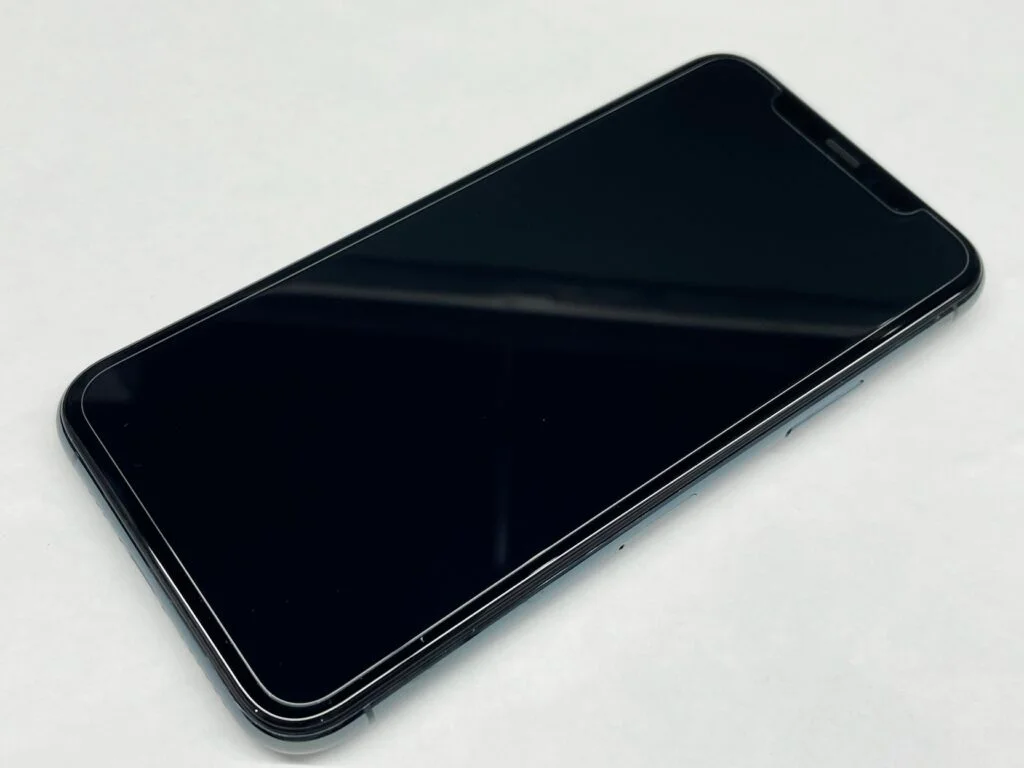 iPhone 5c 画面割れ修理 — 修理の様子