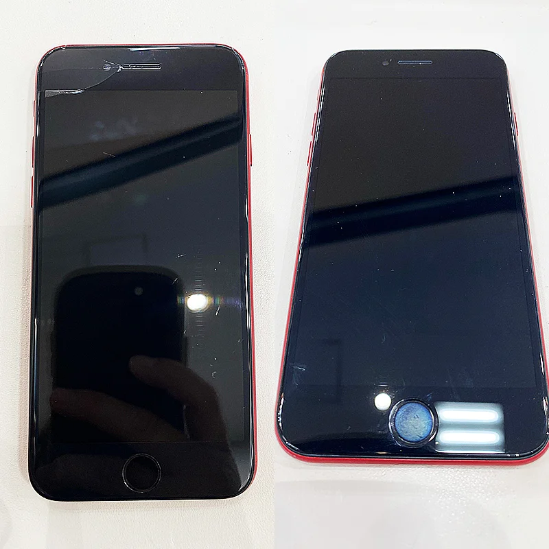 iPhone SE 第1世代 液晶修理 — 修理の様子