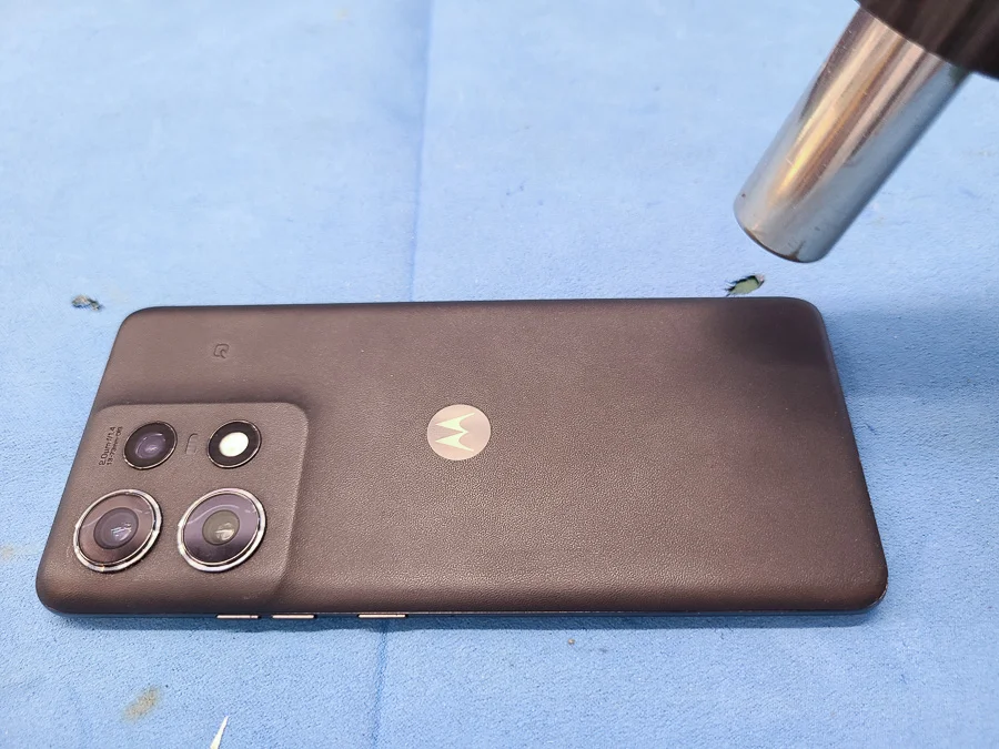 moto g5s plus 液晶修理 — 修理の様子