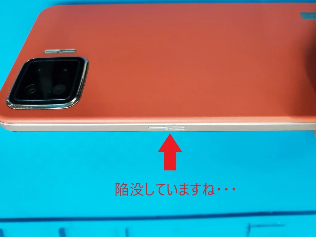 OPPO Reno7 A 無線 WiFi修理 — 修理の様子