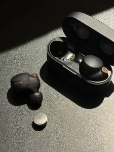 Apple Watch Series 2 GPS & Cellular 38mm バッテリー交換 — 修理の様子