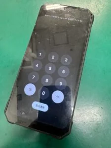 LG V60 ThinQ 5G 充電口修理 — 修理の様子