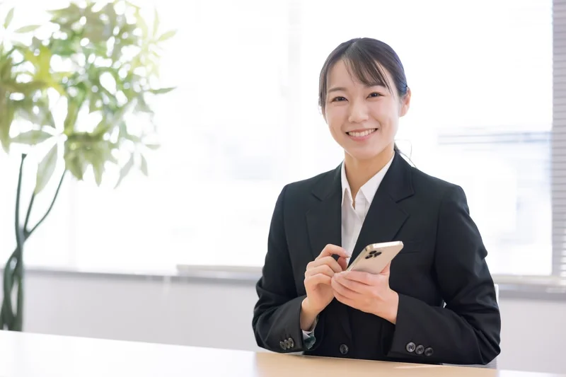 Google Pixel 2 画面割れ修理 — 修理の様子