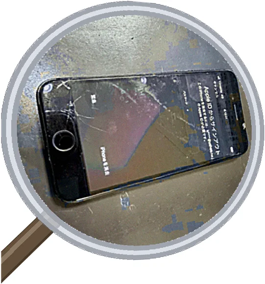 iPhone 7のガラス割れ・液晶破損で液漏れ — 丁寧な内部クリーニングで復帰した修理レポート — 修理の様子