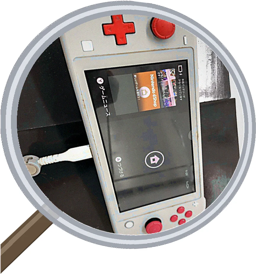 Nintendo Switchを分解してみたら内部がビックリするほどホコリまみれ！放置すると故障につ — 修理の様子