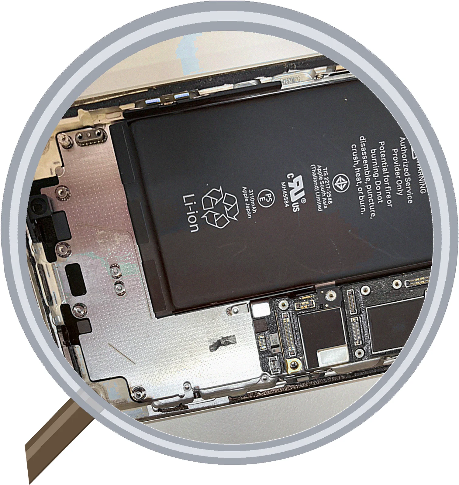 iPhone 11 charging 修理事例