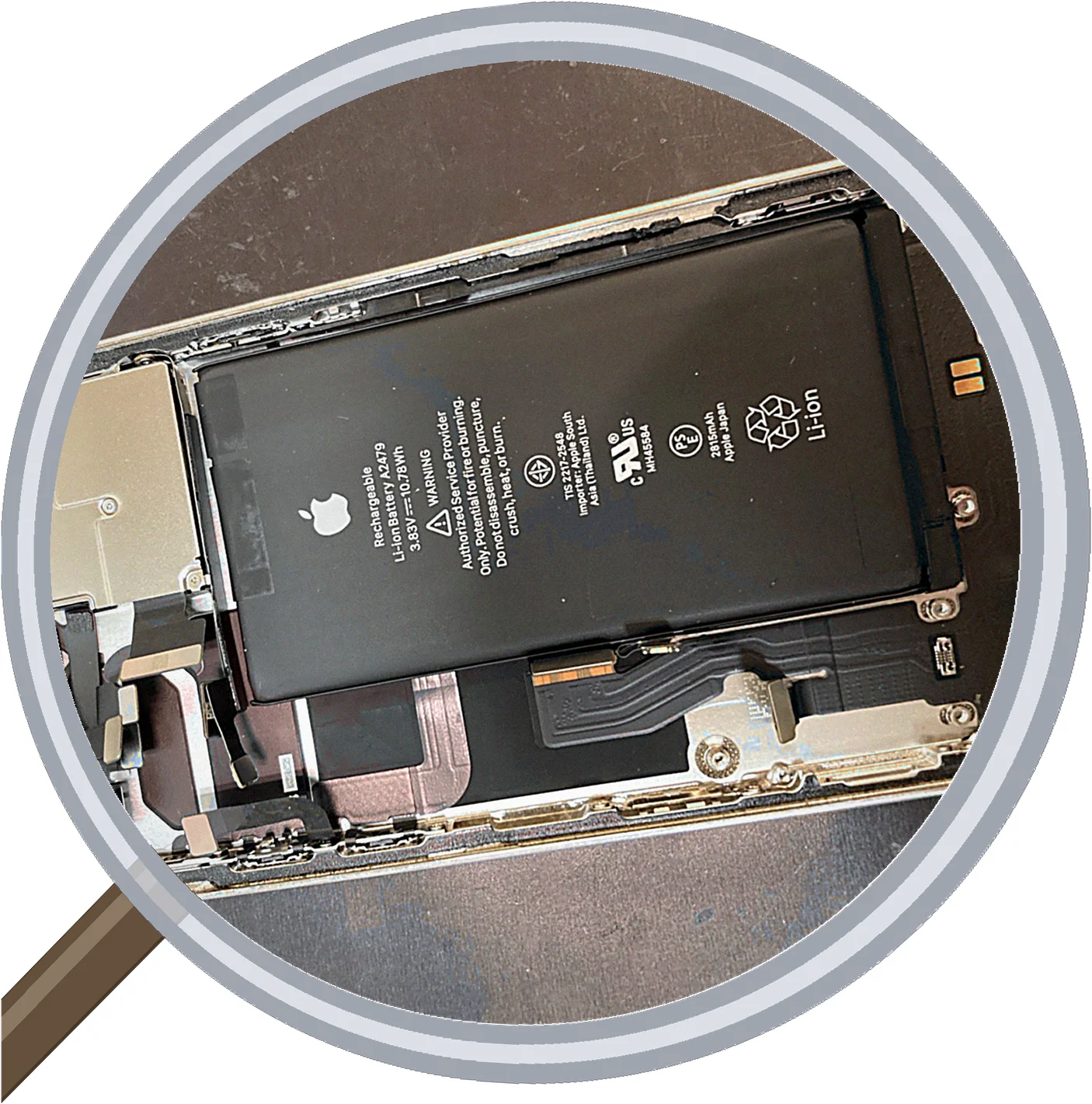 iPhone 12 Pro charging 修理事例