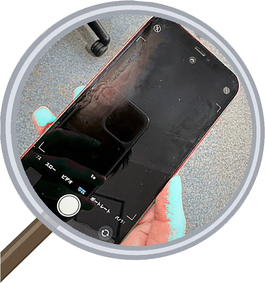 iPhone 12 リアカメラの修理事例 — 修理の様子