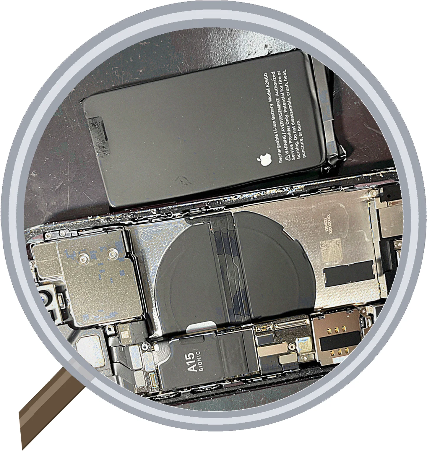 iPhone 13 mini バッテリー交換事例|大阪松屋町スマエキ