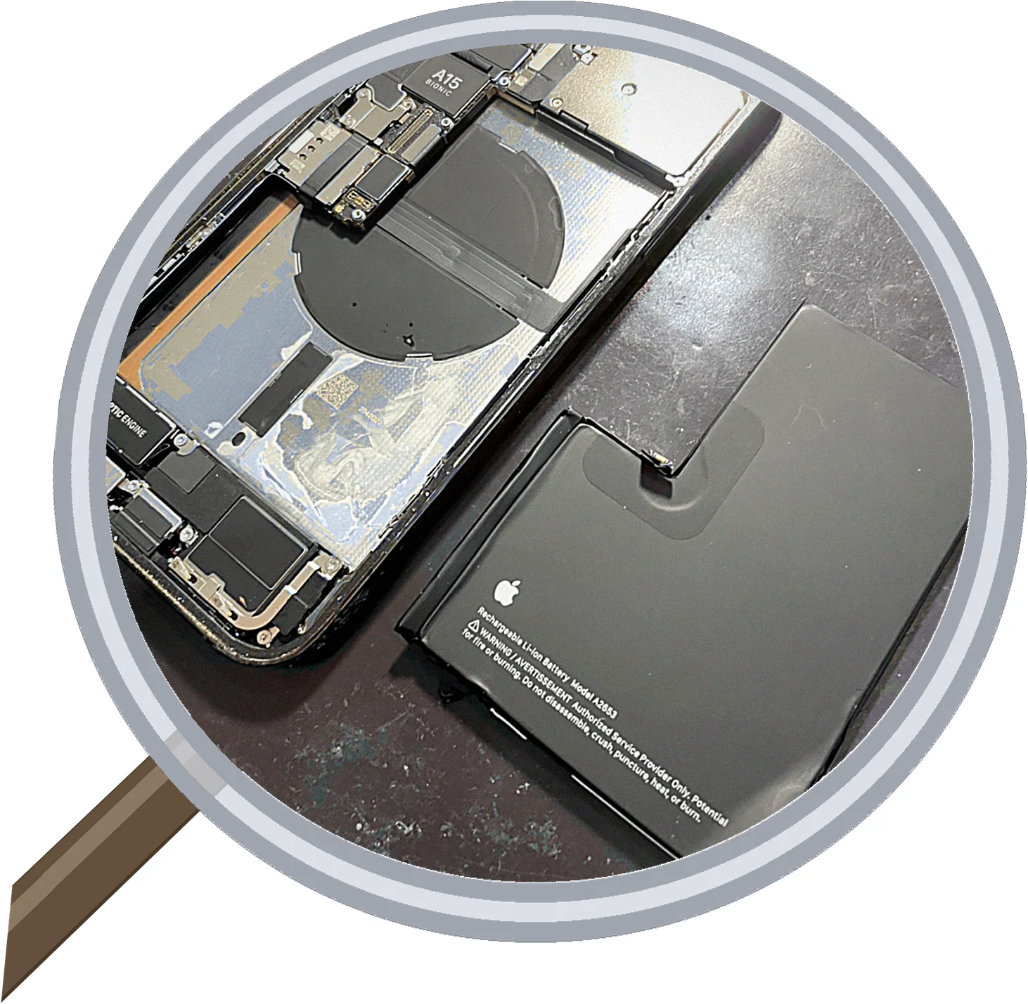 iPhone 13 Pro screen-crack 修理事例