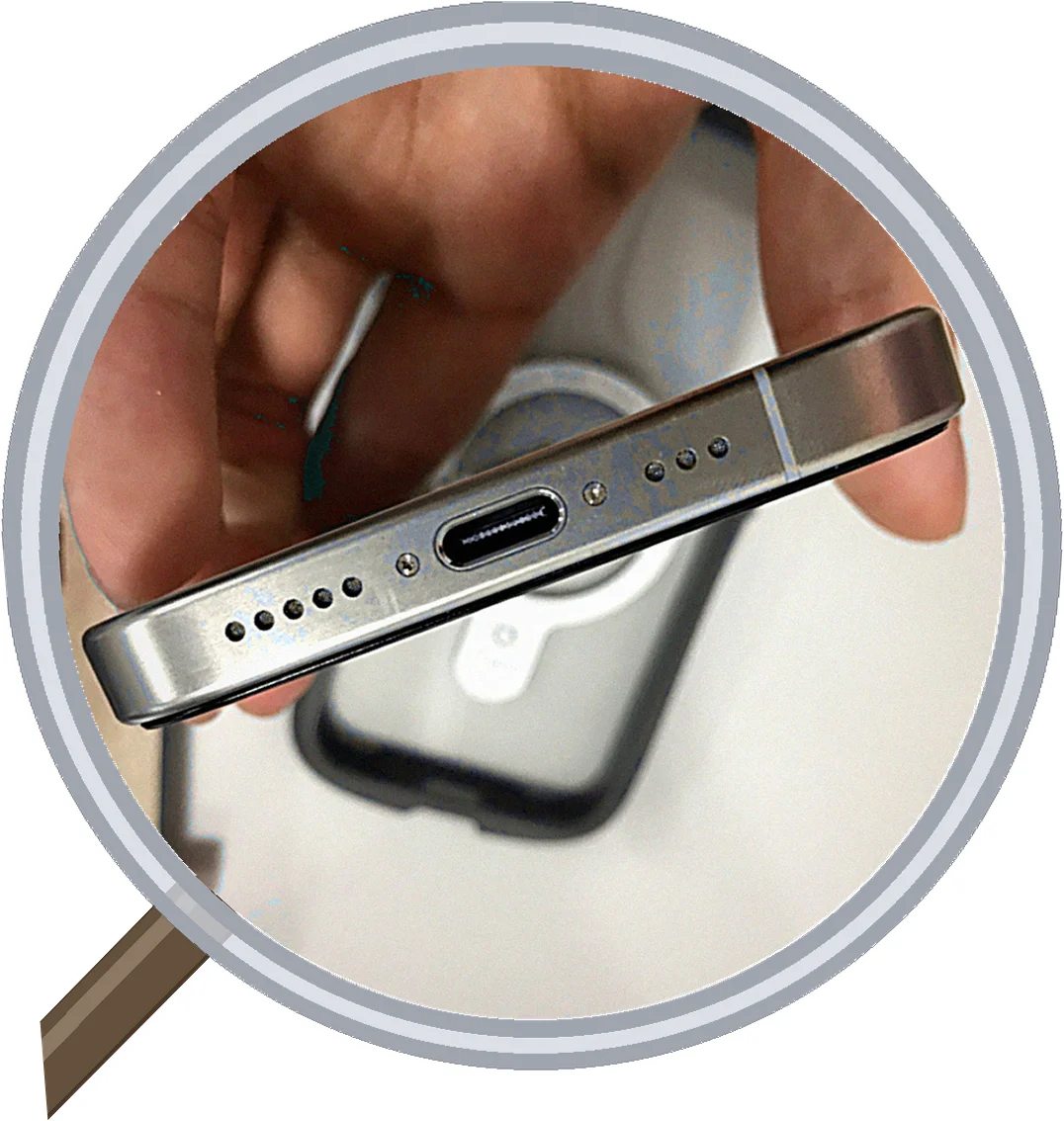 iPhone 15 USB-C 充電トラブルと修理|大阪松屋町スマエキ