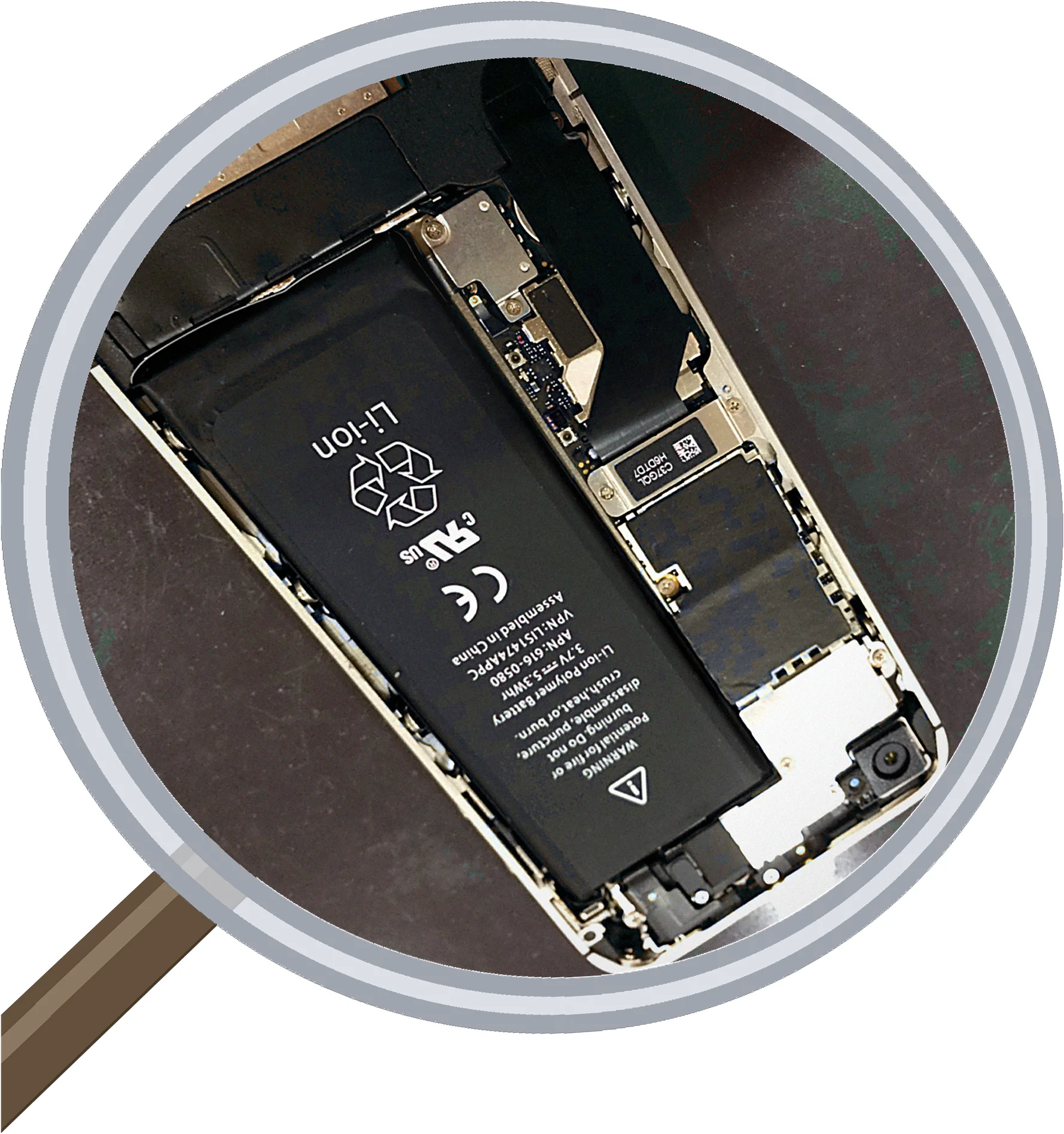 【大阪】iPhone 4s バッテリー交換ならスマエキ松屋町店 — 修理の様子