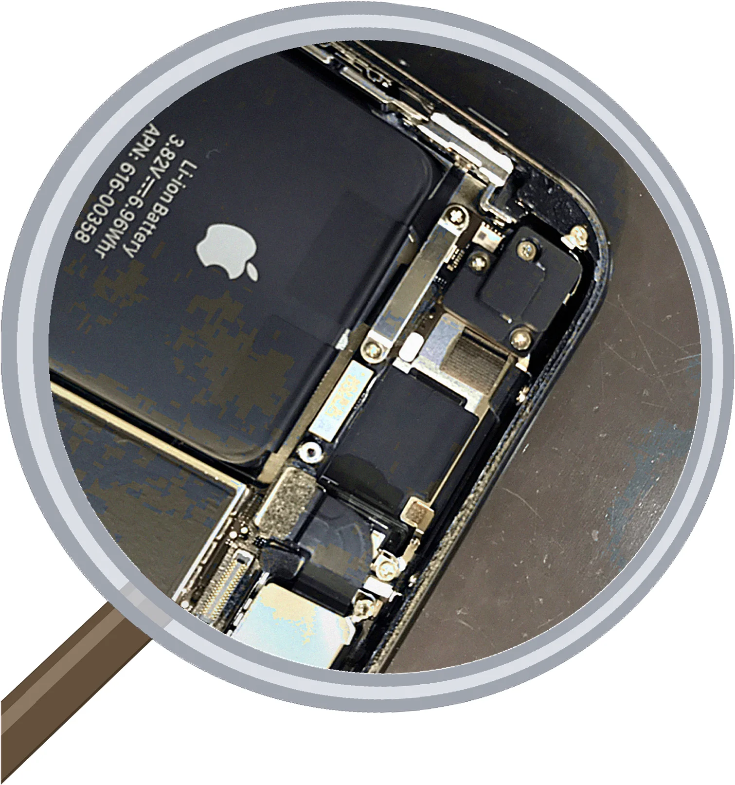 iPhone 8 screen-crack 修理事例