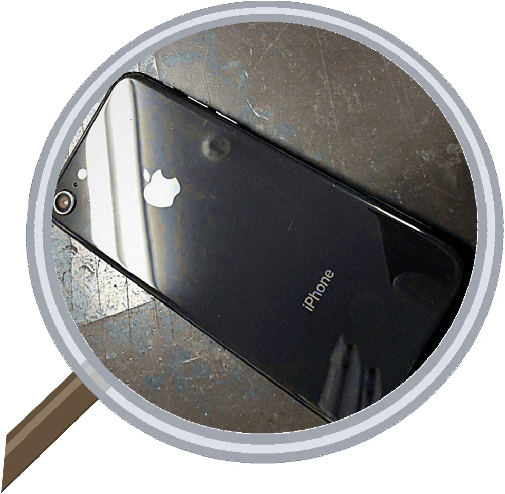 iPhone8の画面が割れて一部が黒くなってしまってもディスプレイ交換で直ります — 修理の様子