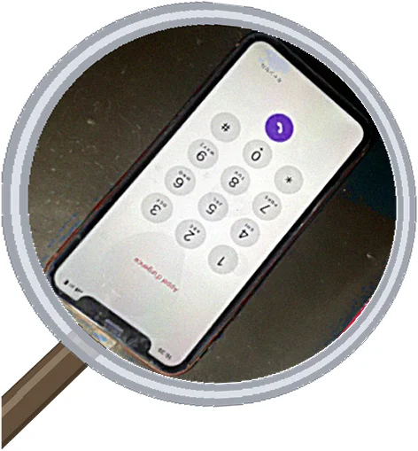 タッチできなくなったiPhone XR、家族と連絡が取れず…画面修理で即日解決！ — 修理の様子