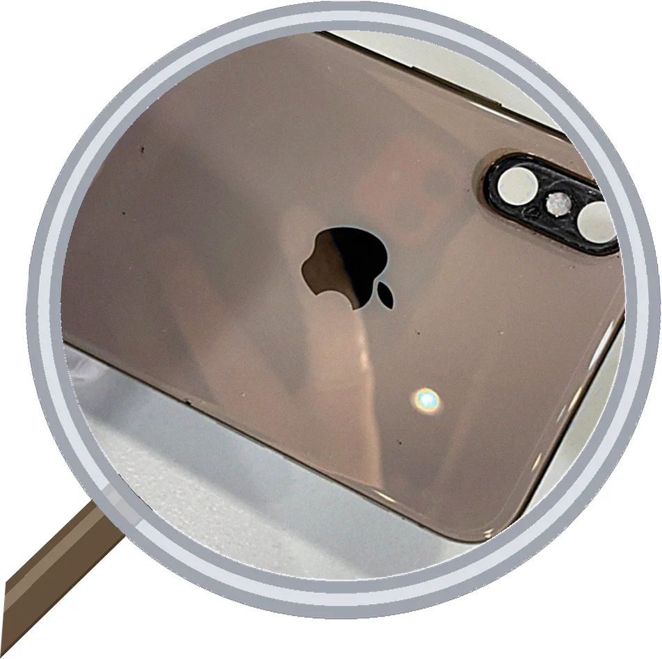 カメラから「ブブッ」と異音がして、ピントが合わなくなった iPhone XSの修理 — 修理の様子