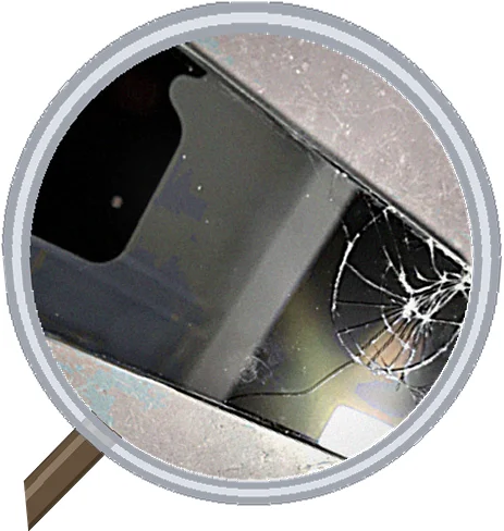 iPhone Xsの画面が割れたときの修理について — 修理の様子