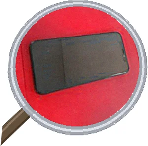 iPhone 7の画面割れ修理で気をつけたいガラス片の内部侵入について — 修理の様子