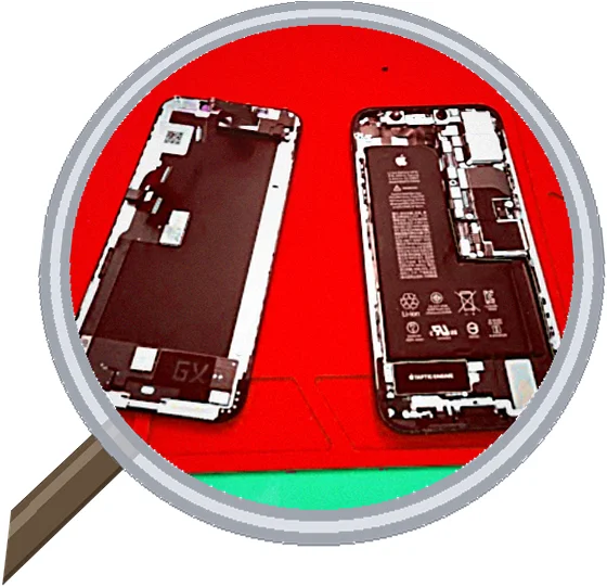 iPhone XS 画面割れ修理〜映らない液晶も分解クリーニングで復活 — 修理の様子