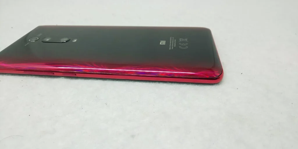 Xiaomi Redmi 12C バッテリー交換 — 修理の様子