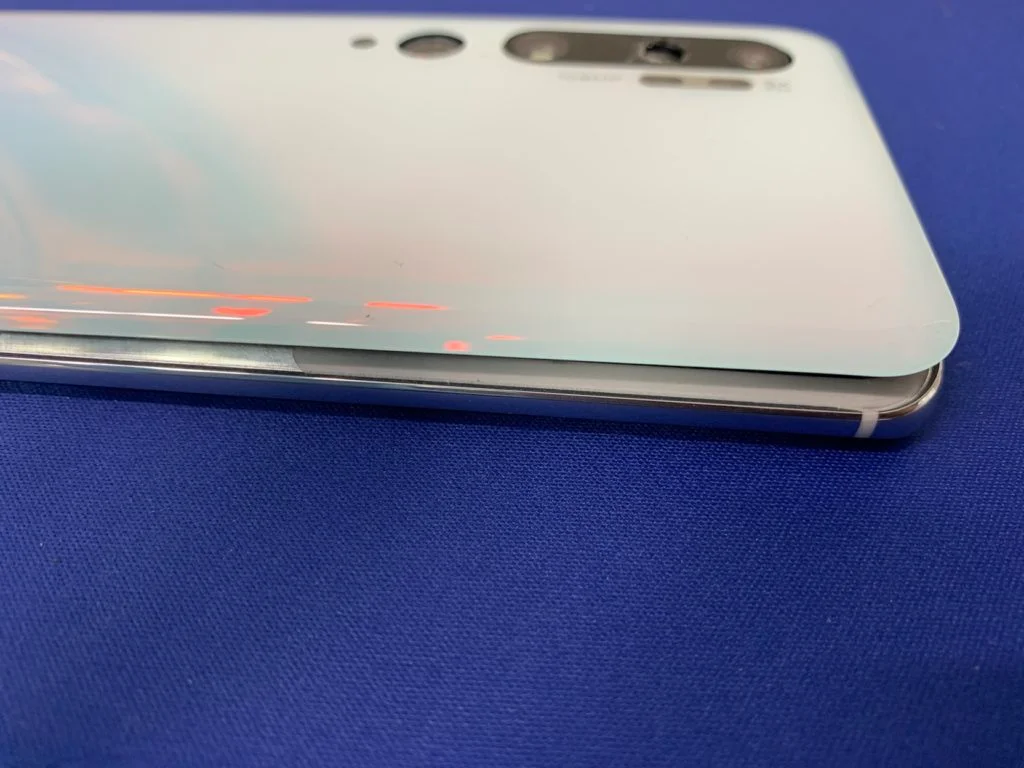 Xiaomi Black Shark 2 バッテリー交換 — 修理の様子